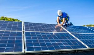 Installation et mise en production des panneaux solaires photovoltaïques à Verson